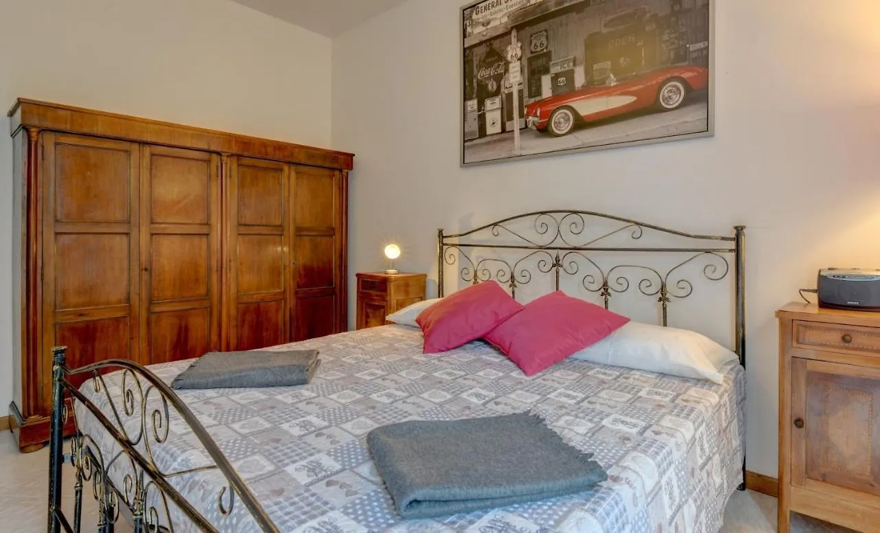 Spring Cottage Faggeto Lario