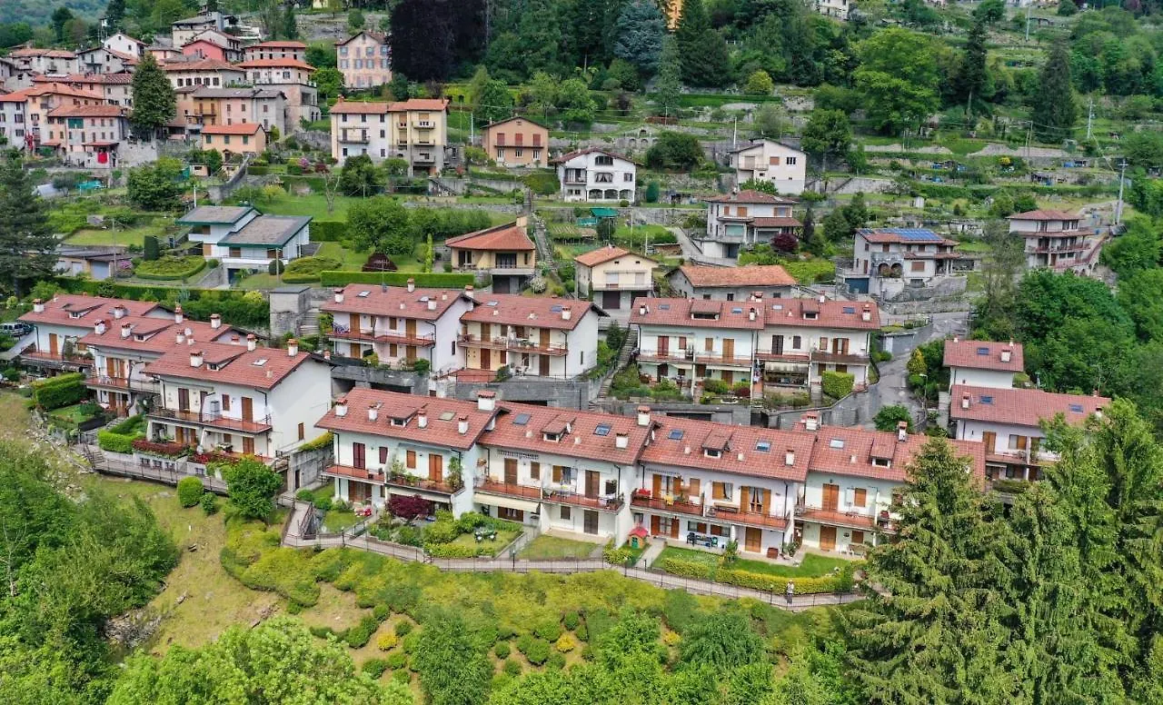 Spring Cottage Faggeto Lario 0*,  Italien